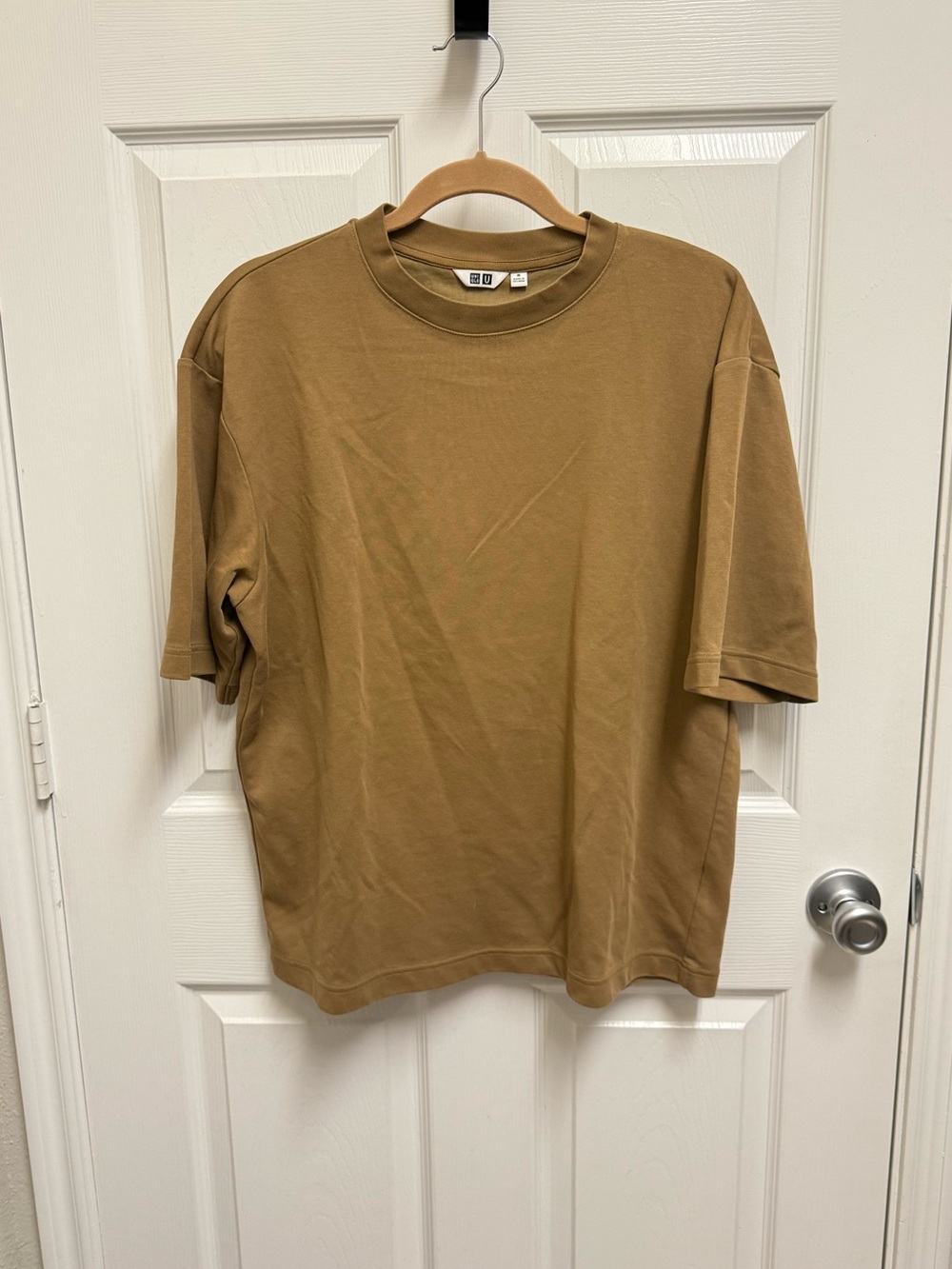 Uniqlo Oversized Short Sleeve Crew T-Shirt in Brown